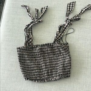 Le Lis Black and Pink Smocked Top